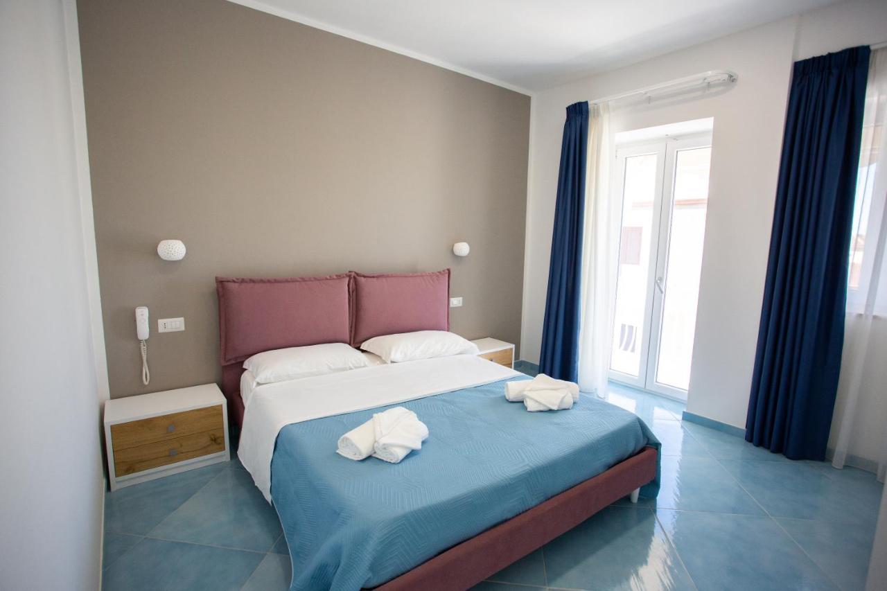 Hotel Da Alfredo Castellabate Eksteriør billede